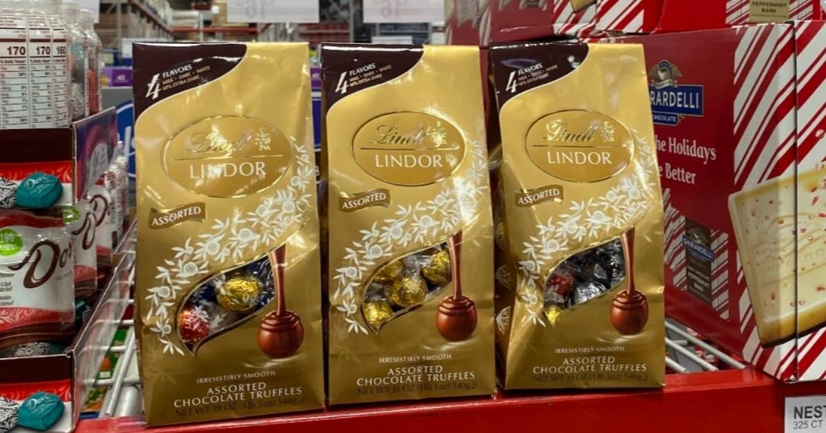 Lindt Lindor Chocolate Truffles 19oz Bag Just 7.84 at Sam's Club