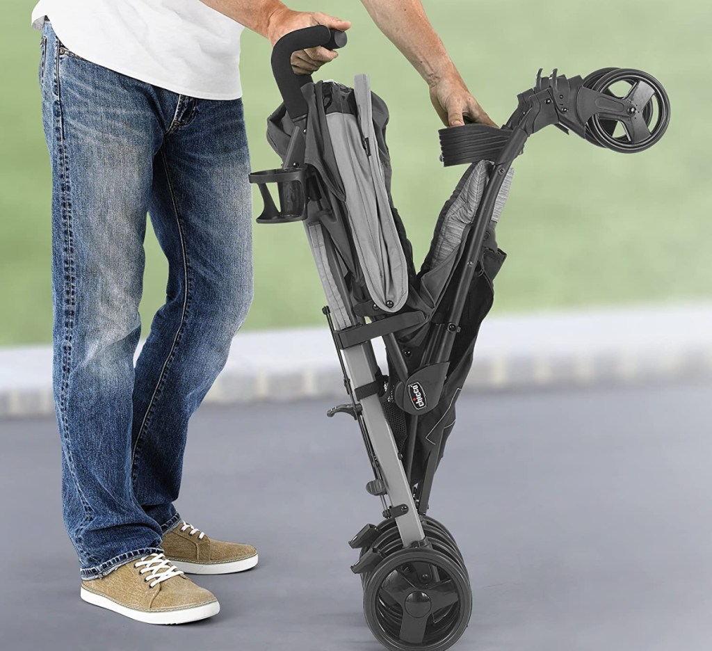 Chicco Stroller Only $49 Shipped on Amazon (Regularly $110