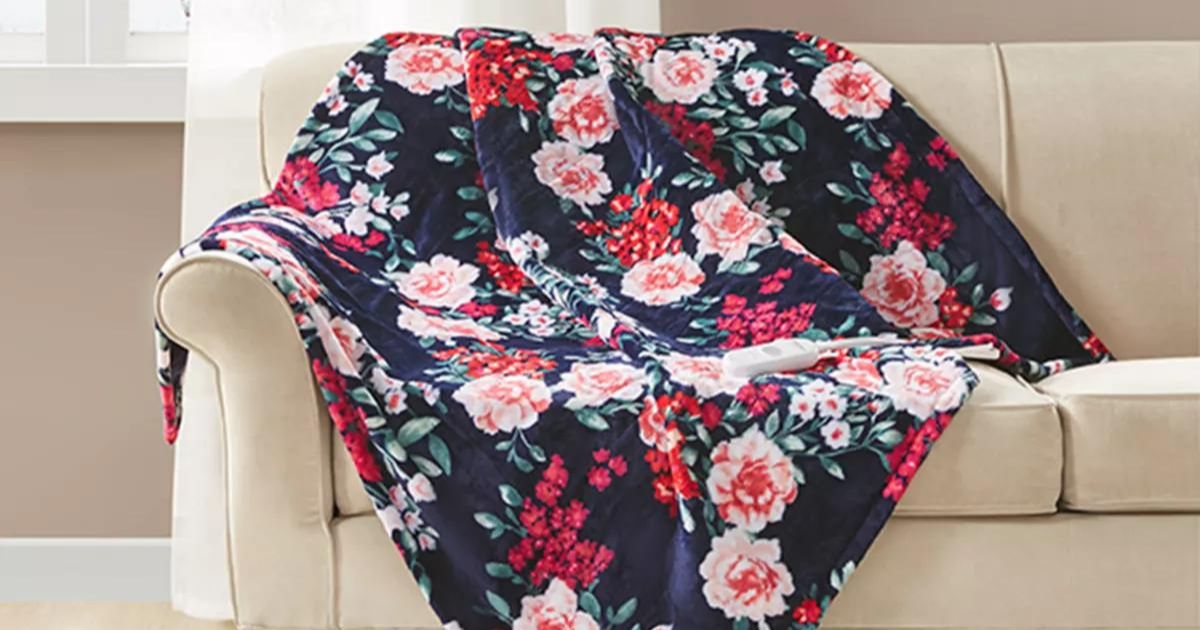 80 Off Heated Blankets on Printed Plush Throw Only 19.99