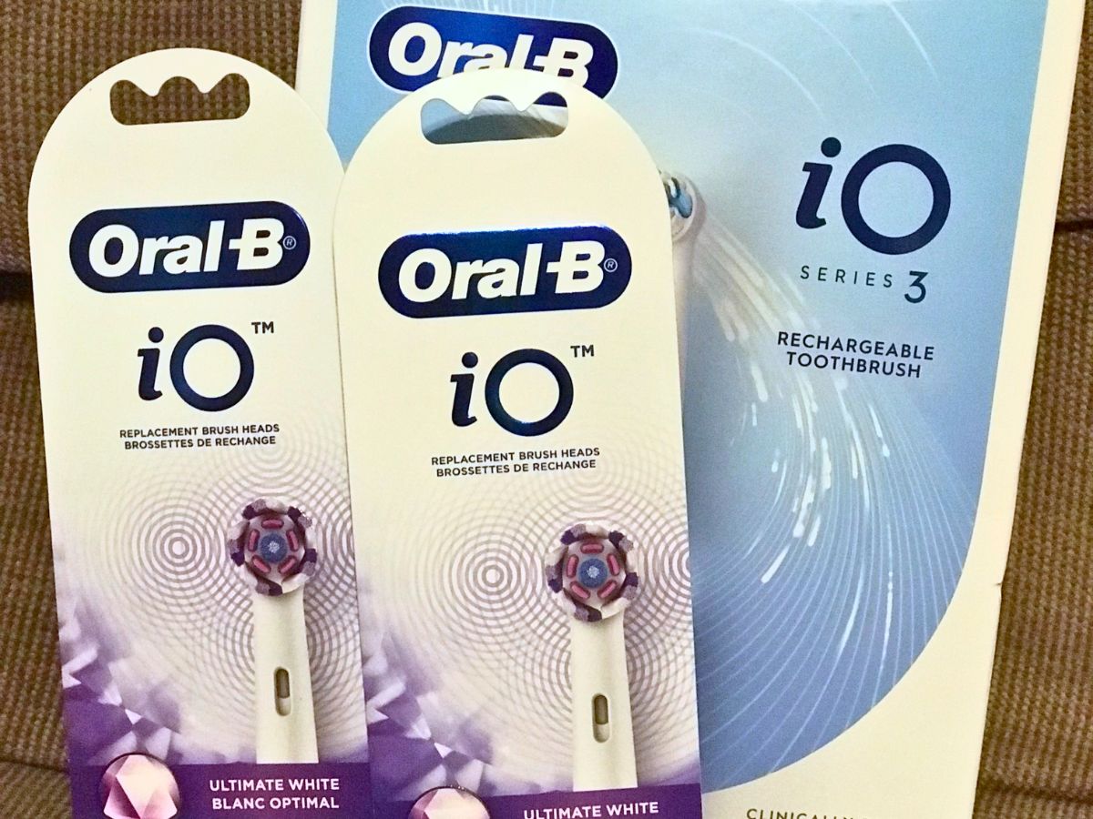 WOW! OralB iO Electric Toothbrush & Replacement Heads ONLY 12.62