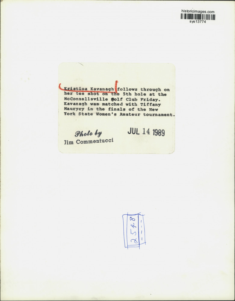 1989 Press Photo Kristina Kavanagh at McConnellsville Golf Club Match