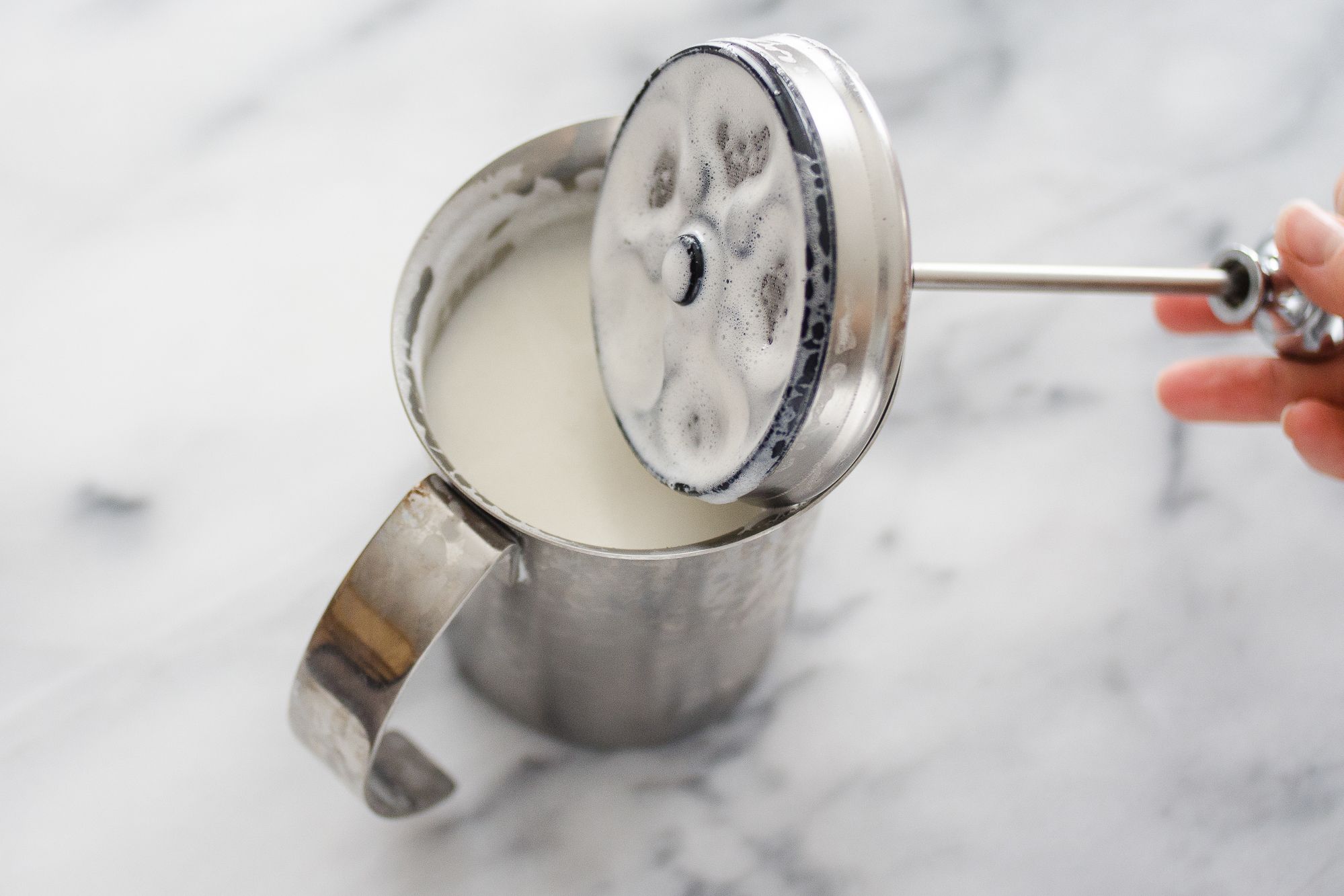 8 Ways to Froth Milk Without an Espresso Machine