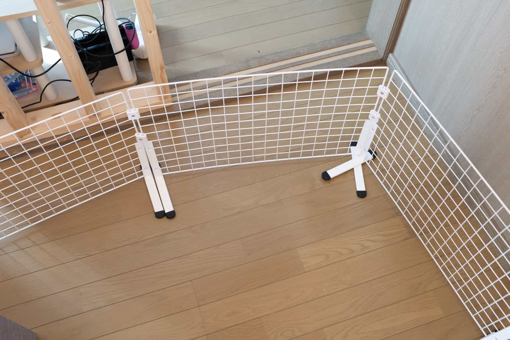 100均の製品のみでペットフェンスを作りました