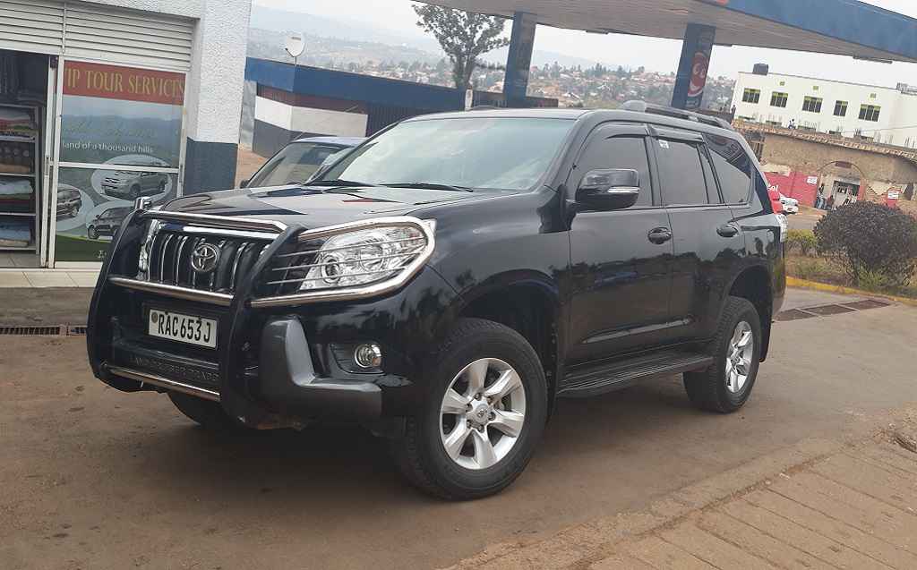 how to get a cheap car in Rwanda hire a car rwanda