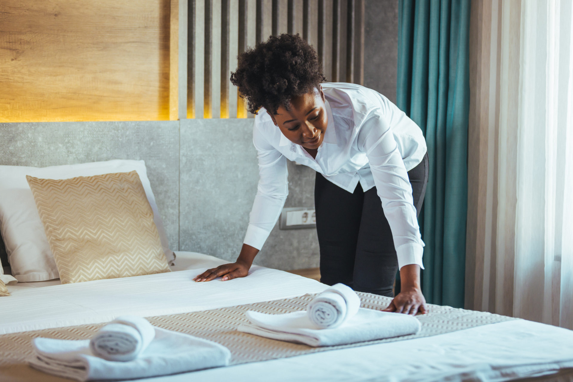 8 Housekeeping Interview Questions Hotels Should Ask