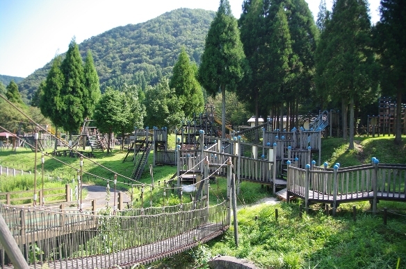 キャンプ場人気！滋賀県ウッディパル余呉の遊べる満足度が凄い！！ ひろログ！