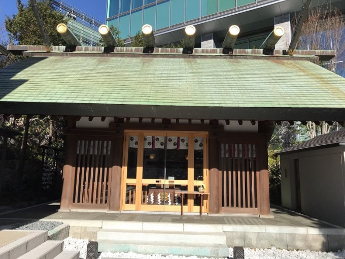 六本木天祖神社拝殿