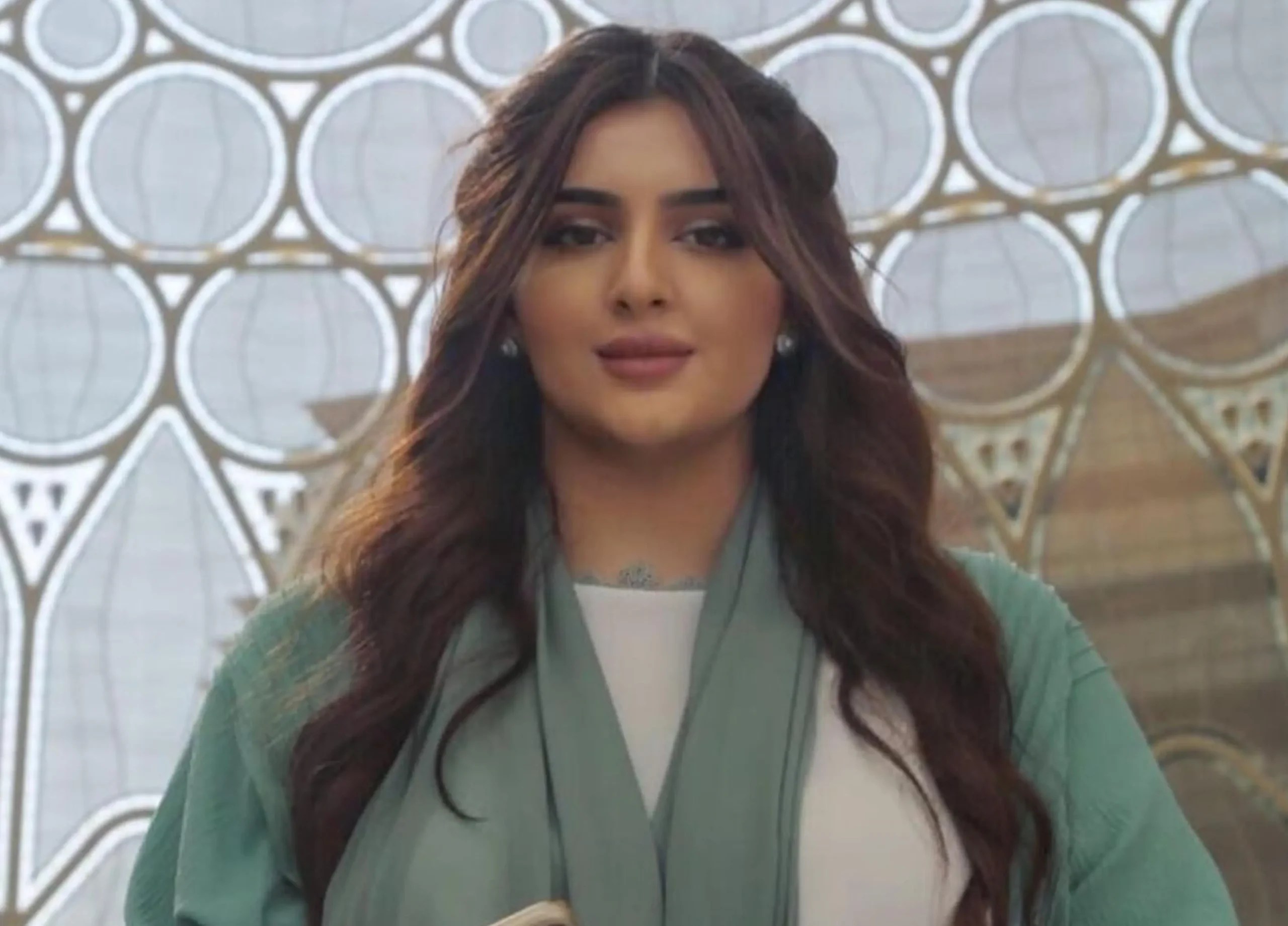 من هي الشيخة مهرة