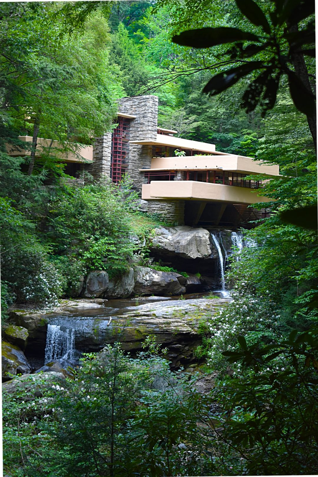 La maison sur la cascade de Frank Lloyd Wright ou la fureur de vivre