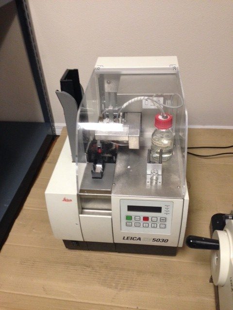 Refurbished Leica® CV5030 Coverslipper | Histology Equipment