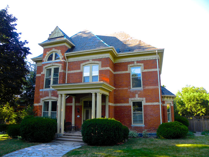112 Aberdeen Avenue at Historical Hamilton