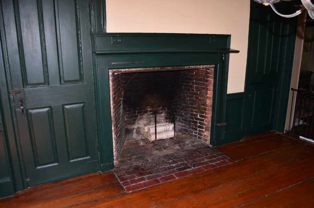 West Newbury 17th & 18th Century domestic architecture of the Massachusetts North Shore