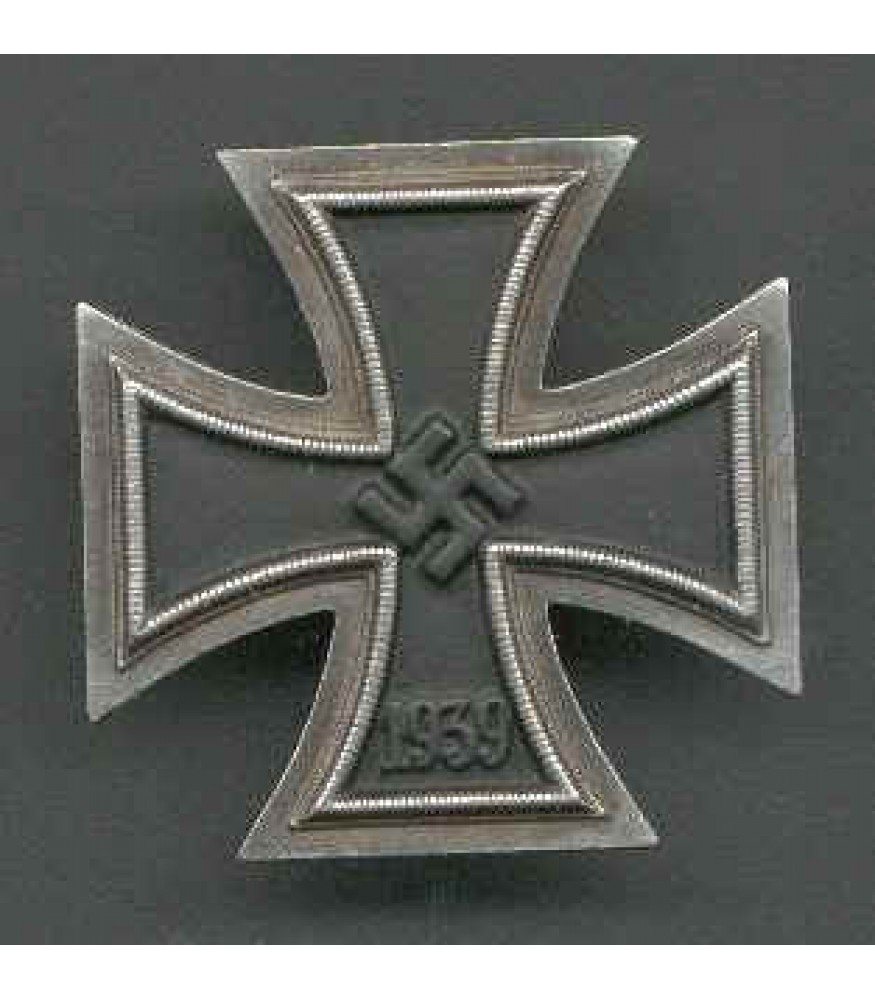 WW2 German medal Iron Cross 1st class Reproduction WW1 and WW2 German