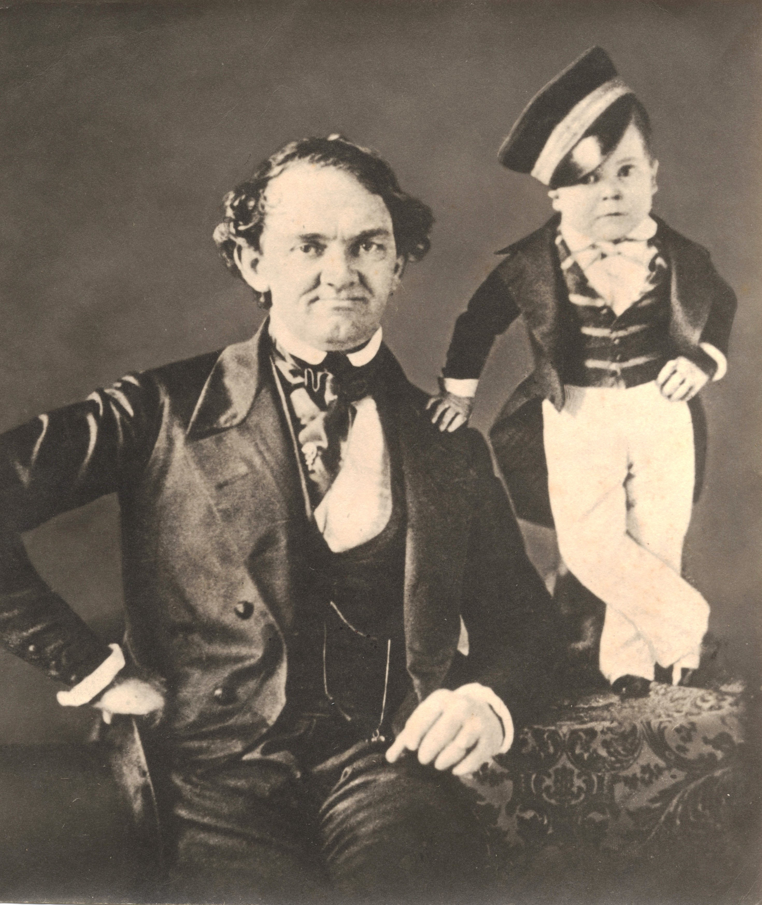 The Real Tom Thumb, only 2ft tall but brought happiness to the world