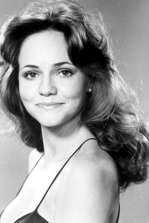 21 Stunningly Beautiful Actresses From The '50s, '60s, and '70s Page 13 of 22