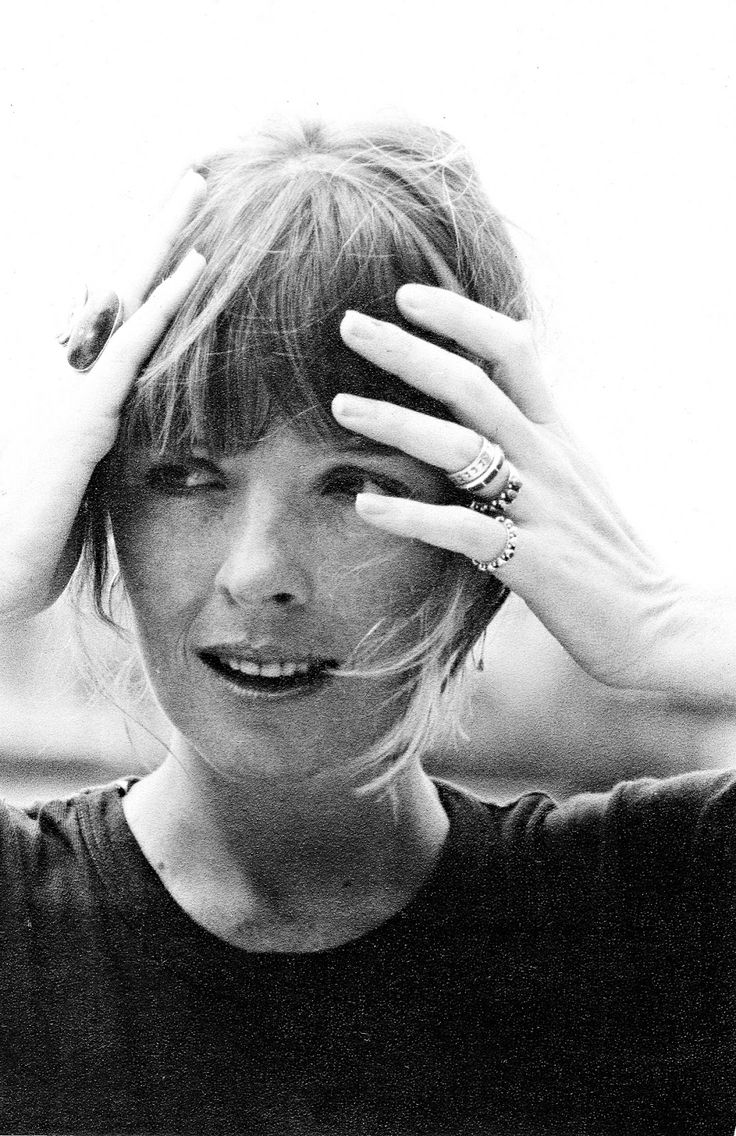21 Stunningly Beautiful Actresses From The '50s, '60s, and '70s Page 16 of 22