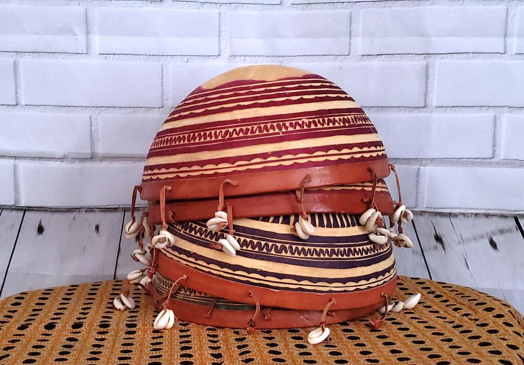 His Vestments Hand Calabash