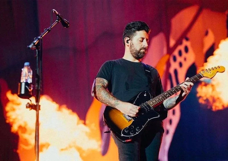 Joe Trohman Steps Back From Fall Out Boy Tour 2025 Due To Hand Surgery