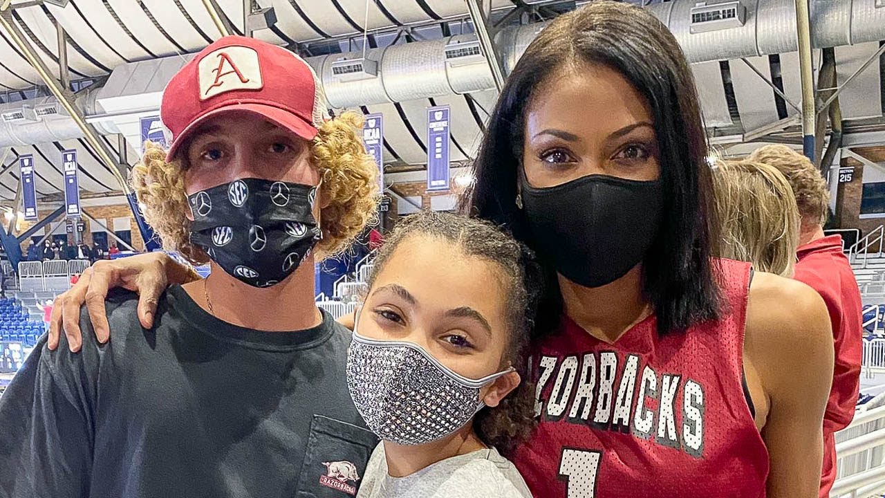 First Lady of Razorback hoops on R&Z before heading back to Indy » Hit