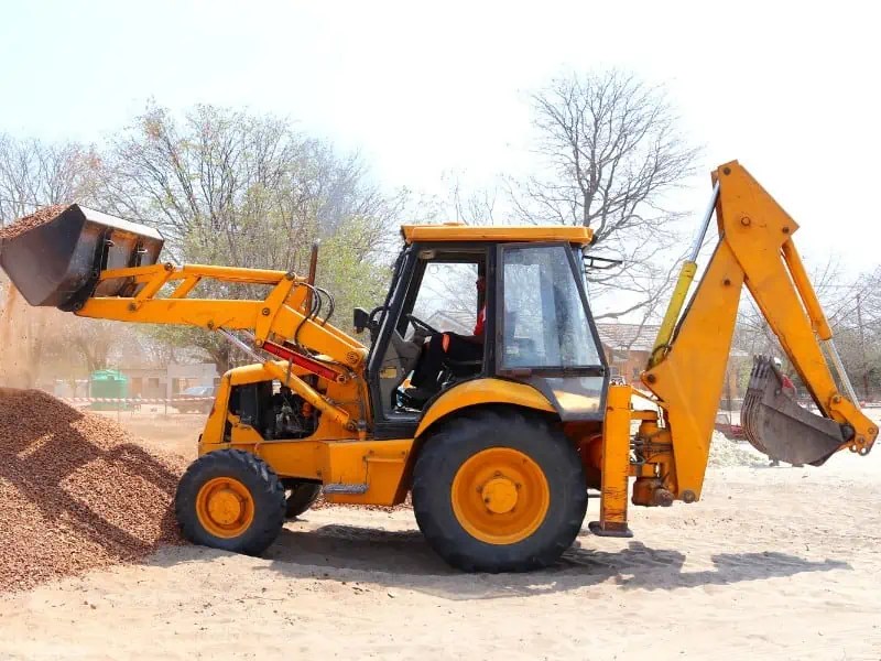 Backhoes Vs. Wheeled Excavators Which One Should We Choose?