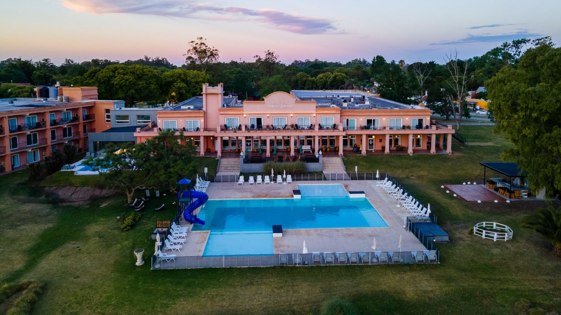 El Hotel Howard Johnson