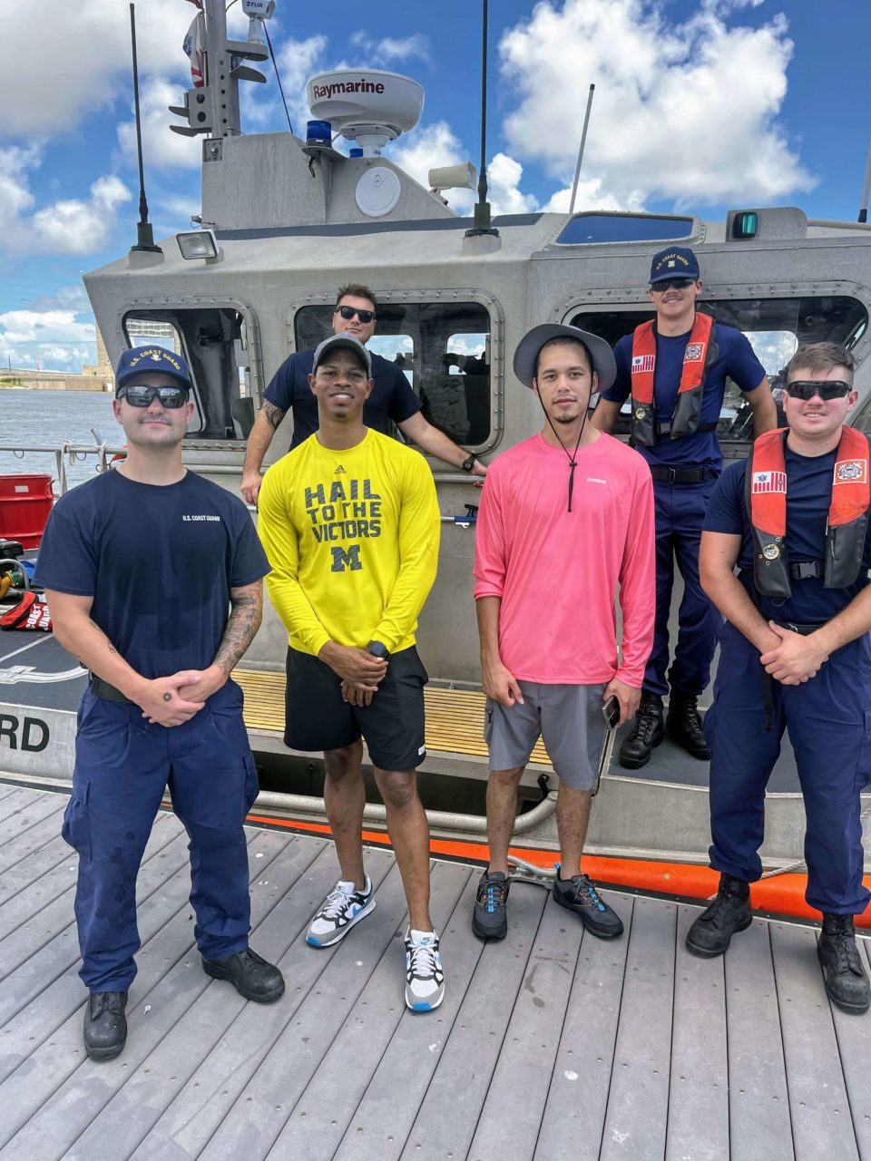 Coast Guard assists 7 boaters 20 nm of Freeport, Texas