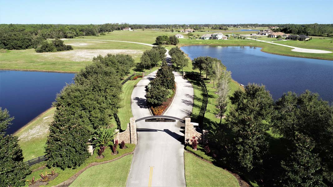 Highland Lakes Reserve Lakeside Living in Sebring, Florida