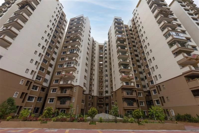 Top vs ground floor apartment HM