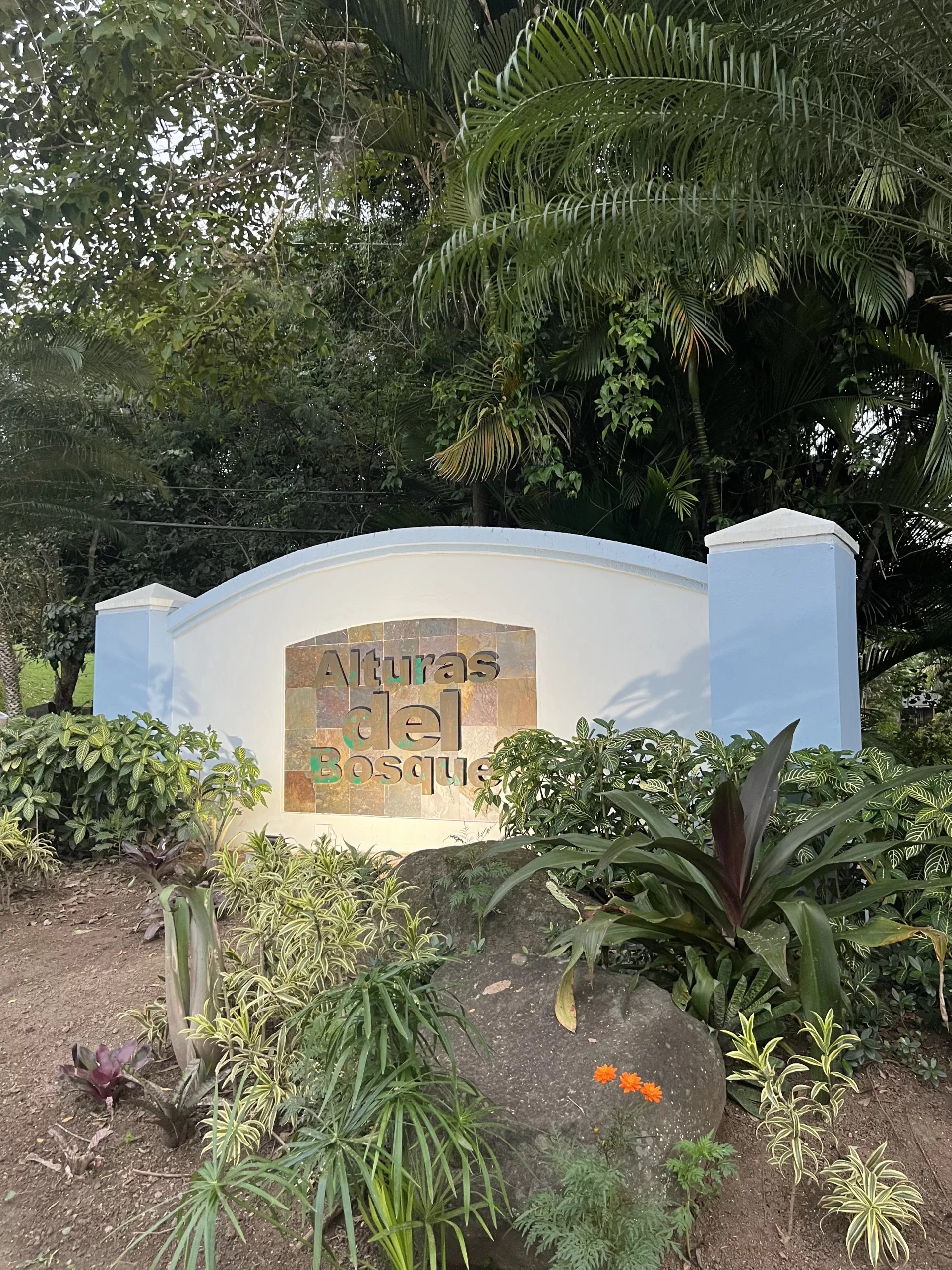 APARTMENT IN ALTURAS DEL BOSQUE SAN JUAN, PUERTO RICO HMP PROPERTIES