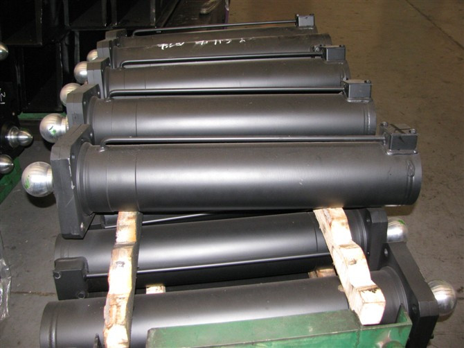 ZOOMLION truck crane outrigger cylinder assy