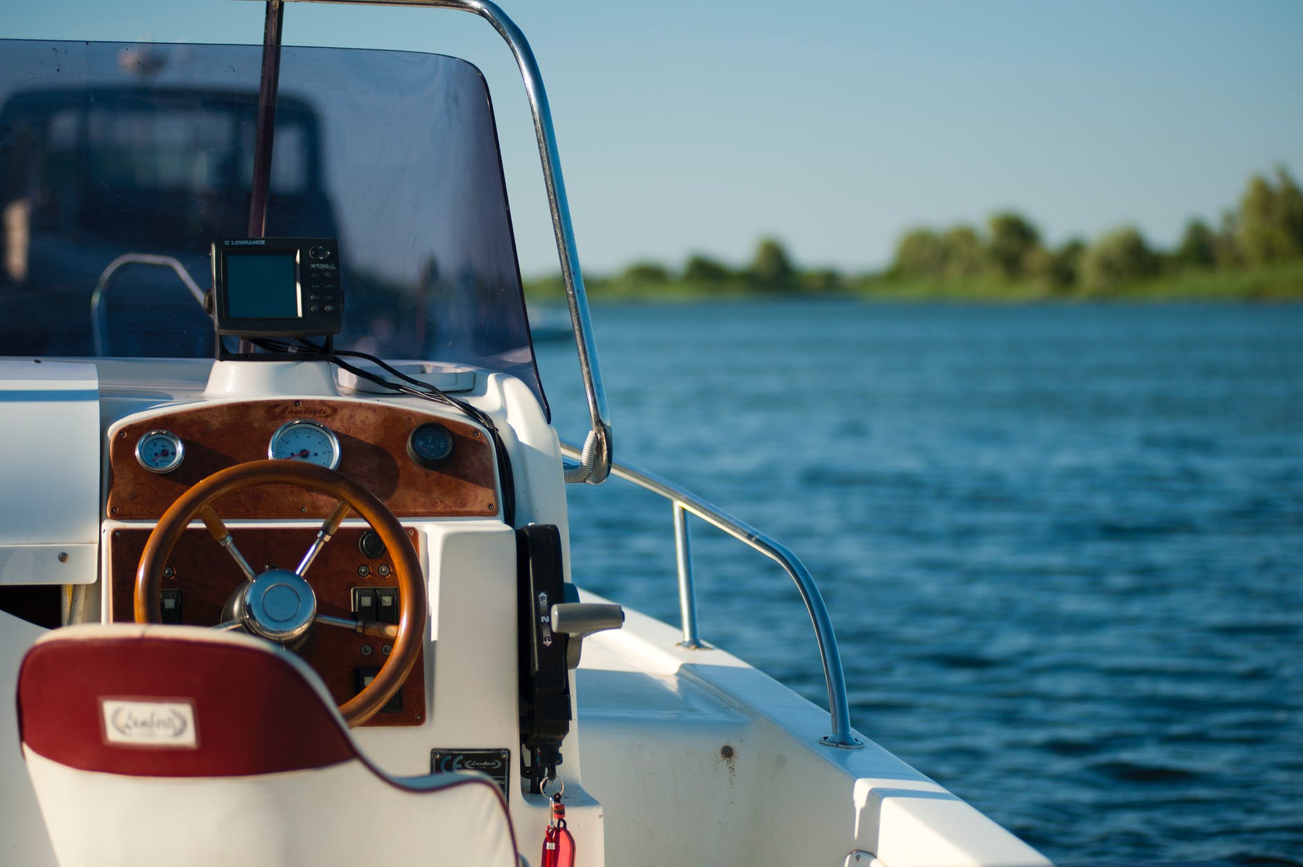 Guide to Outboard Steering Systems - Hobart Exchange Magazine