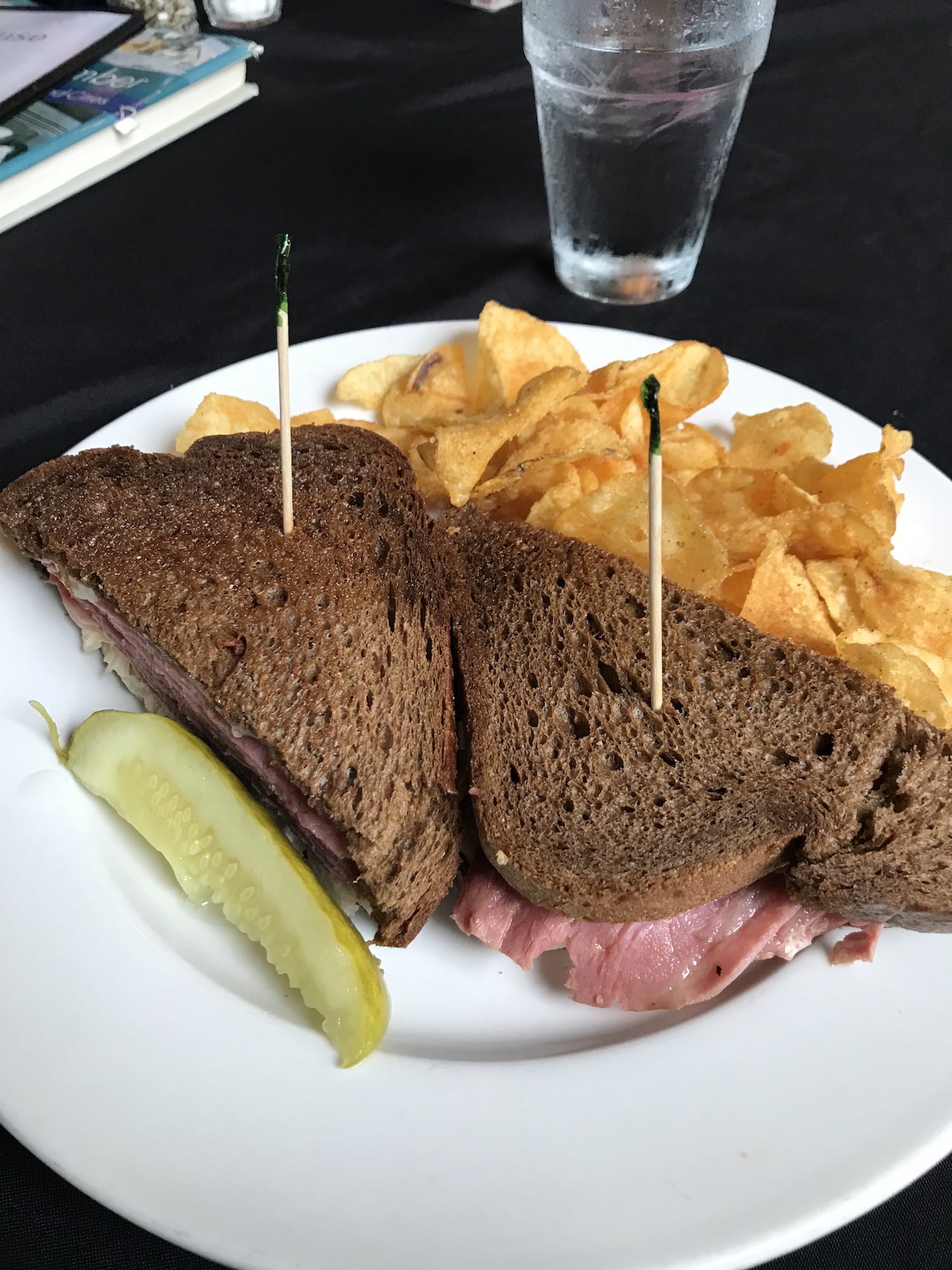 Where to Eat in LeClaire Iowa Hobbies on a Budget