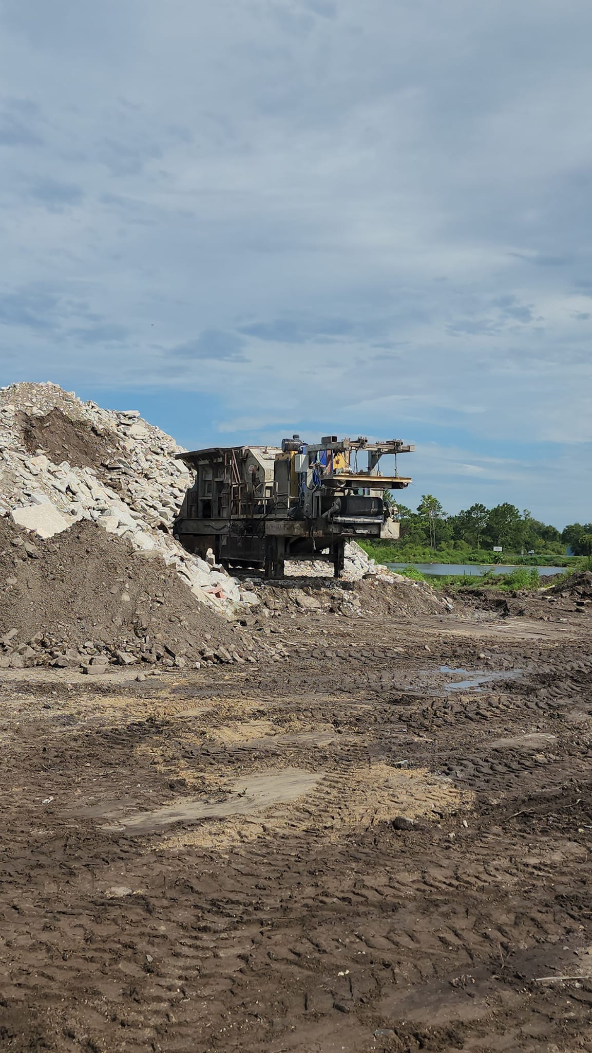 Fill Dirt & Aggregates Hobbs Land Development NE Florida (904