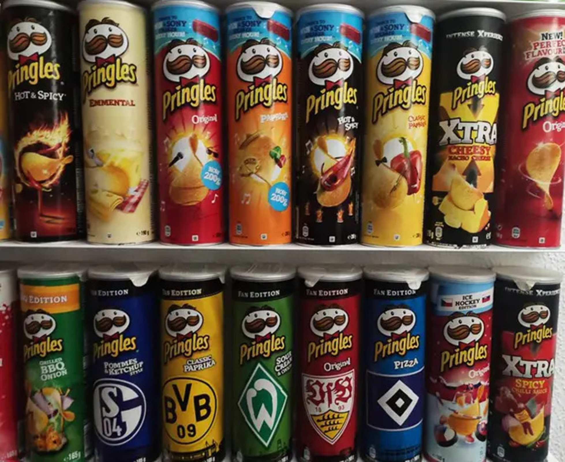 Meet The Person With The Guinness World RecordBreaking Pringles Tubes