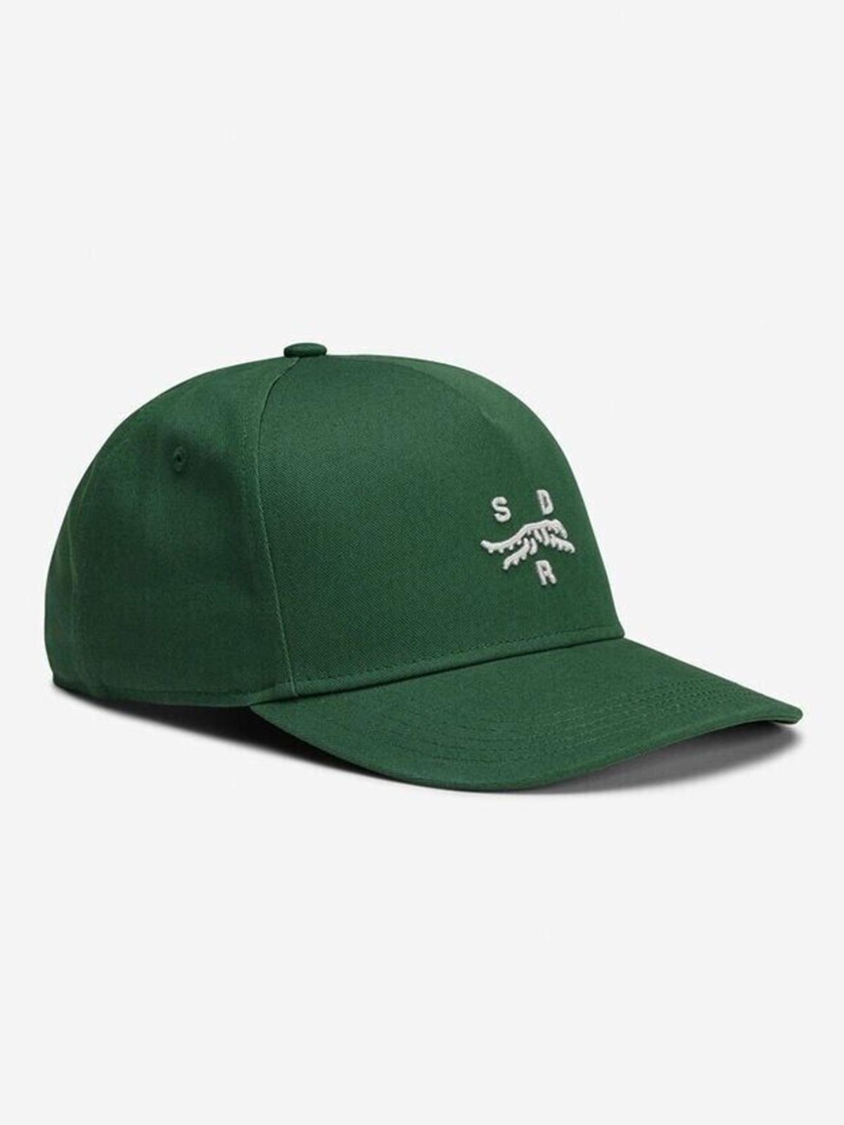 Tiger Woods’ New Sun Day Red Hats Sell Out In Hours, Resell For