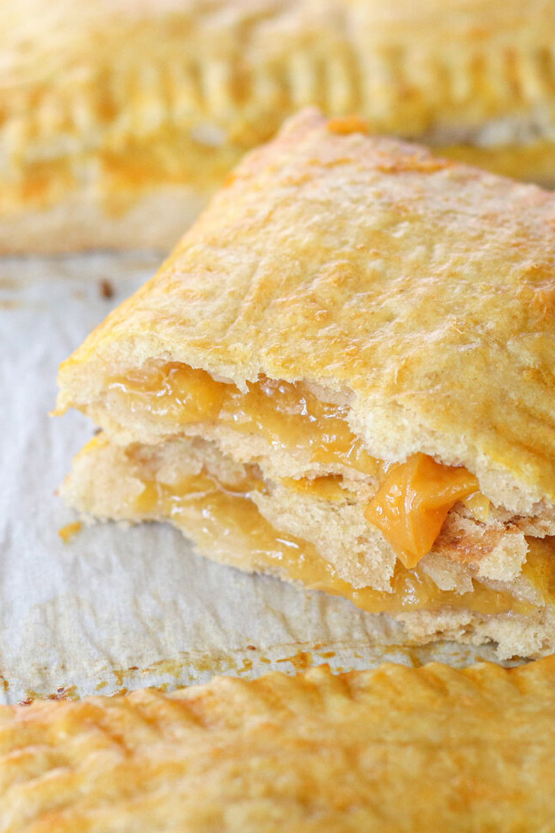 Peach Spelt Flour Toaster Strudels Hockley Valley Whole Foods
