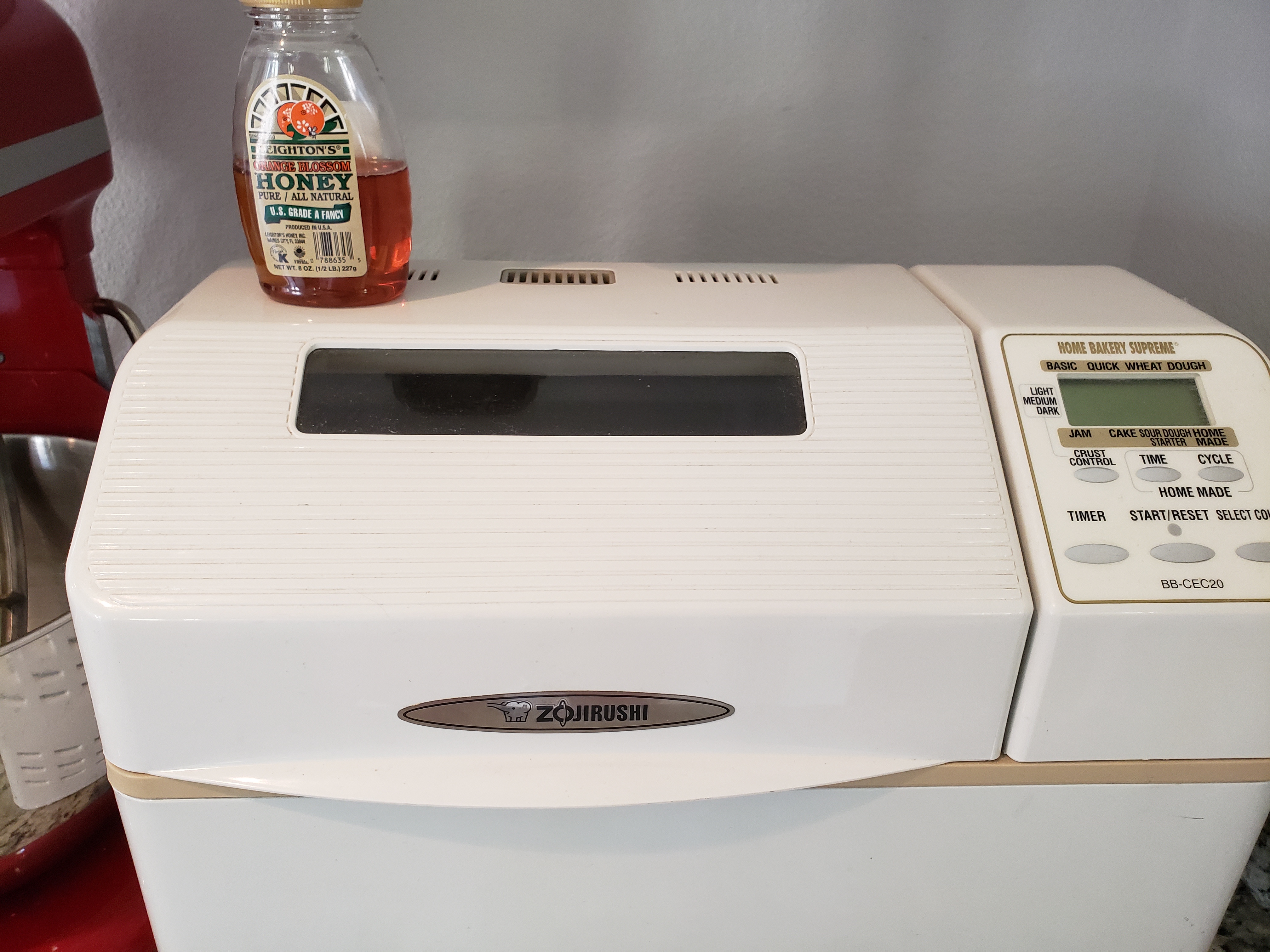 Just got your first bread machine? MAT Hodges Content