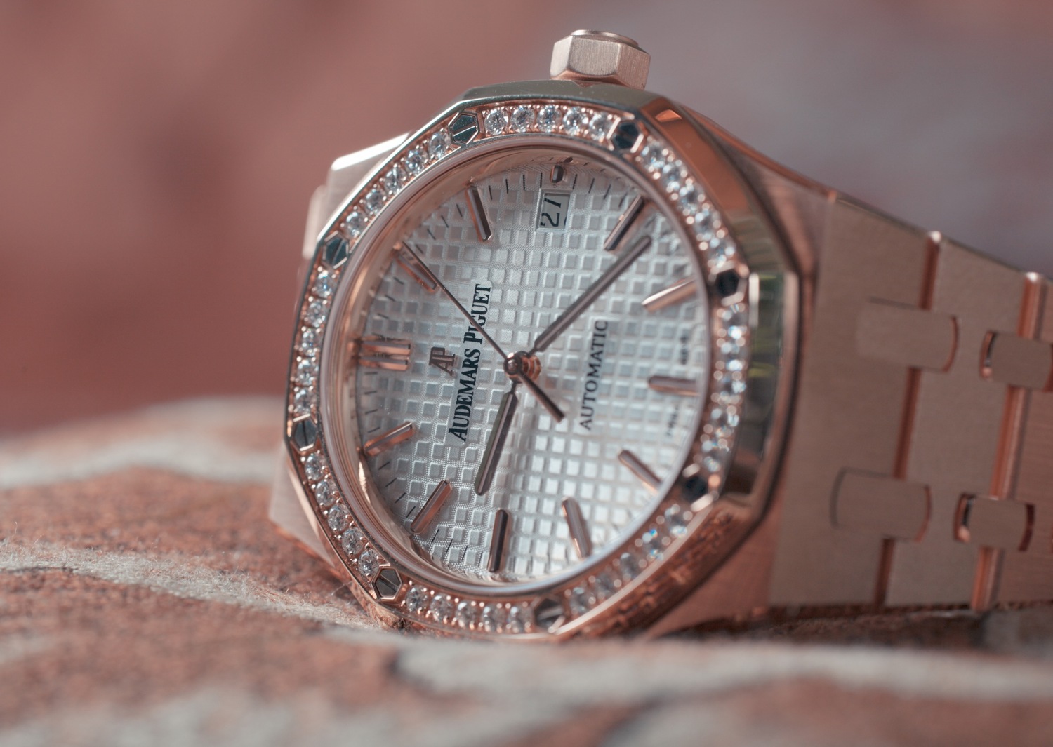 The Watches To Buy Your Significant Other This Holiday Season, If You