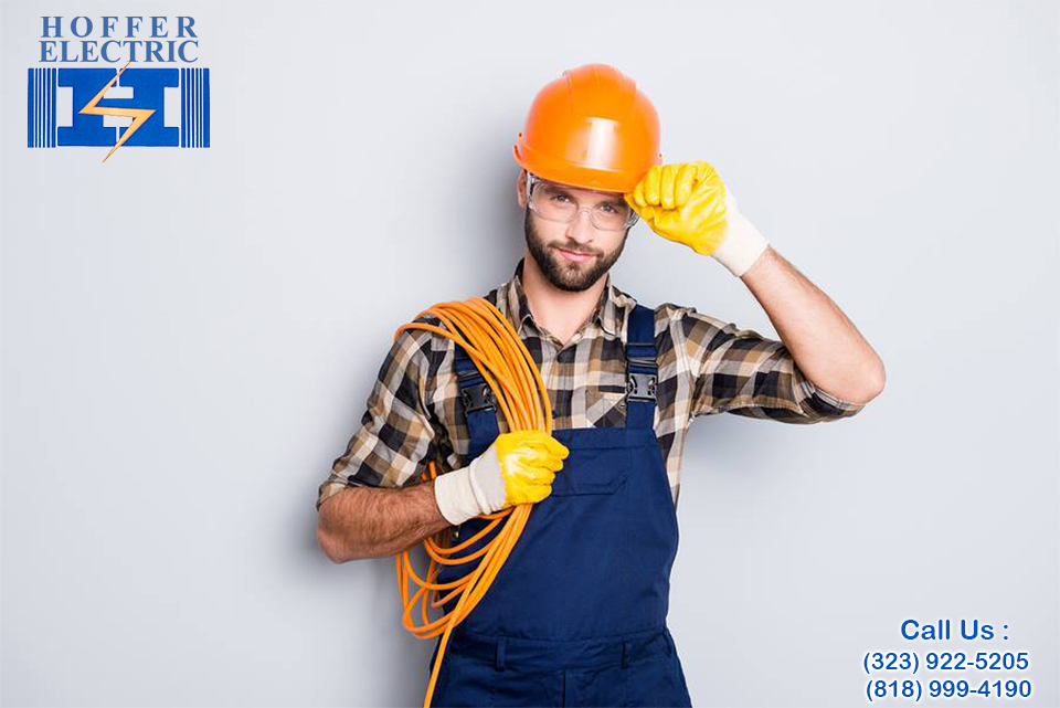 Electrician in Calabasas Deals with Electrical Fire