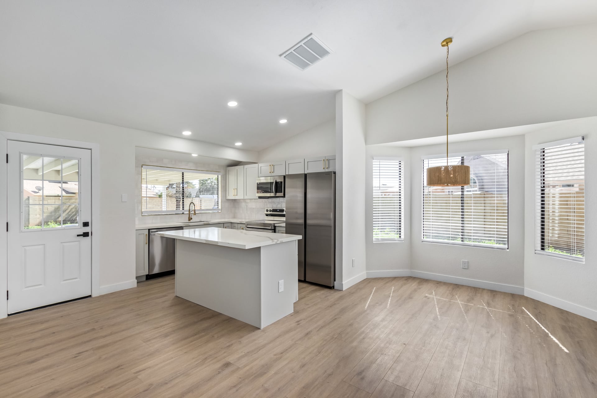 Real Estate Investment in Phoenix Book a Call with Hoffer Group