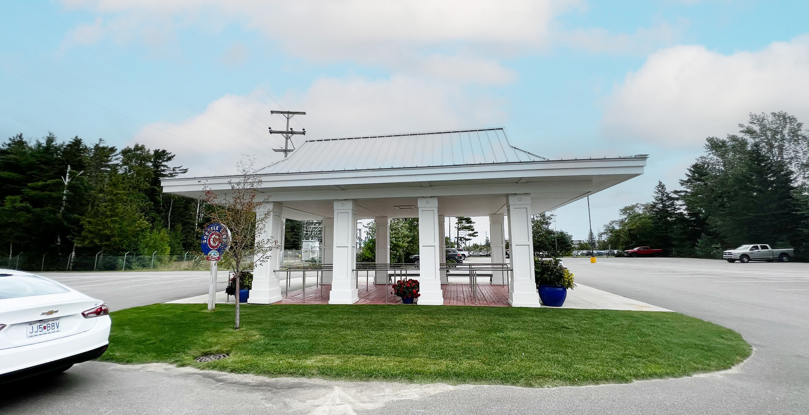 Mackinaw Holdings Shuttle Stop C Hoffmann Commercial Real Estate