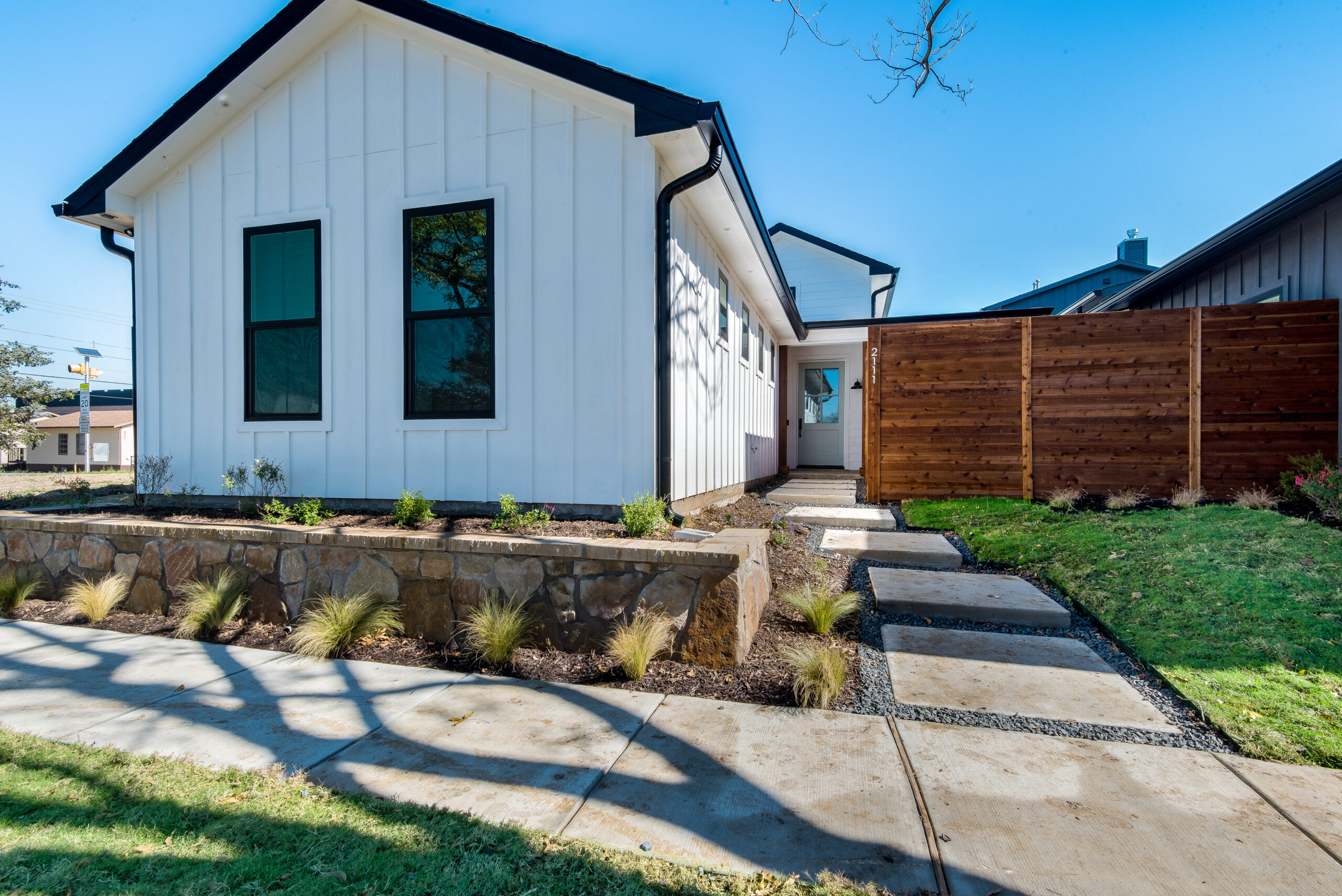 Modern Farmhouse (Lot 6) Hoffmann Homes