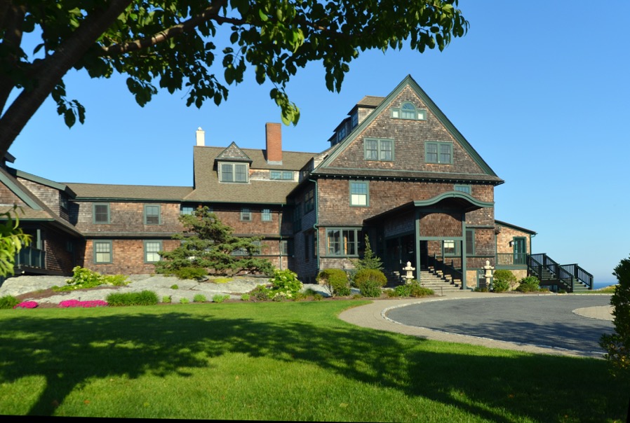 HOGAN ASSOCIATES CLOSES RI’s HIGHEST CONDO SALE OF THE YEAR Hogan