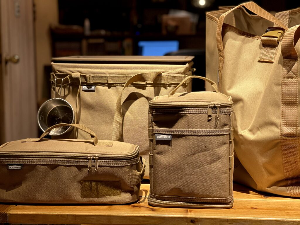 ワットノットCB缶収納ケース：燃料系の忘れ物が多いキャンパーに最適！ ノークラウド