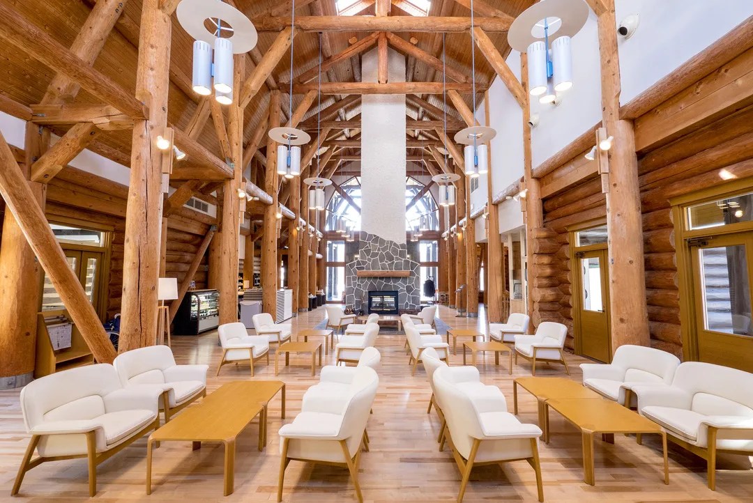 カナダの山小屋のような大自然のログホテル。岩見沢「メープルロッジ」│北海道ファンマガジン