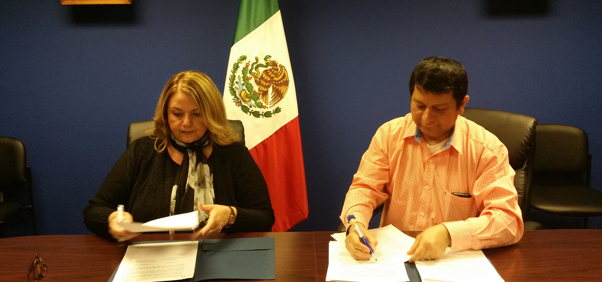 Mexican Consulate Signs Agreement with Community 1st Credit Union
