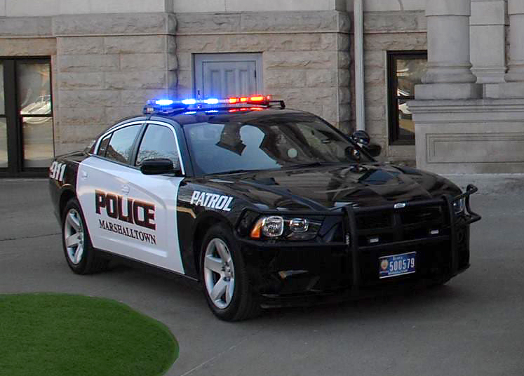 Marshalltown Teacher arrested for sexual exploitation with student