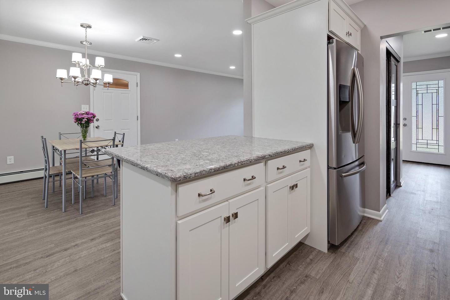 Fresh Kitchen and Bath Remodel in Ashbourne Hills