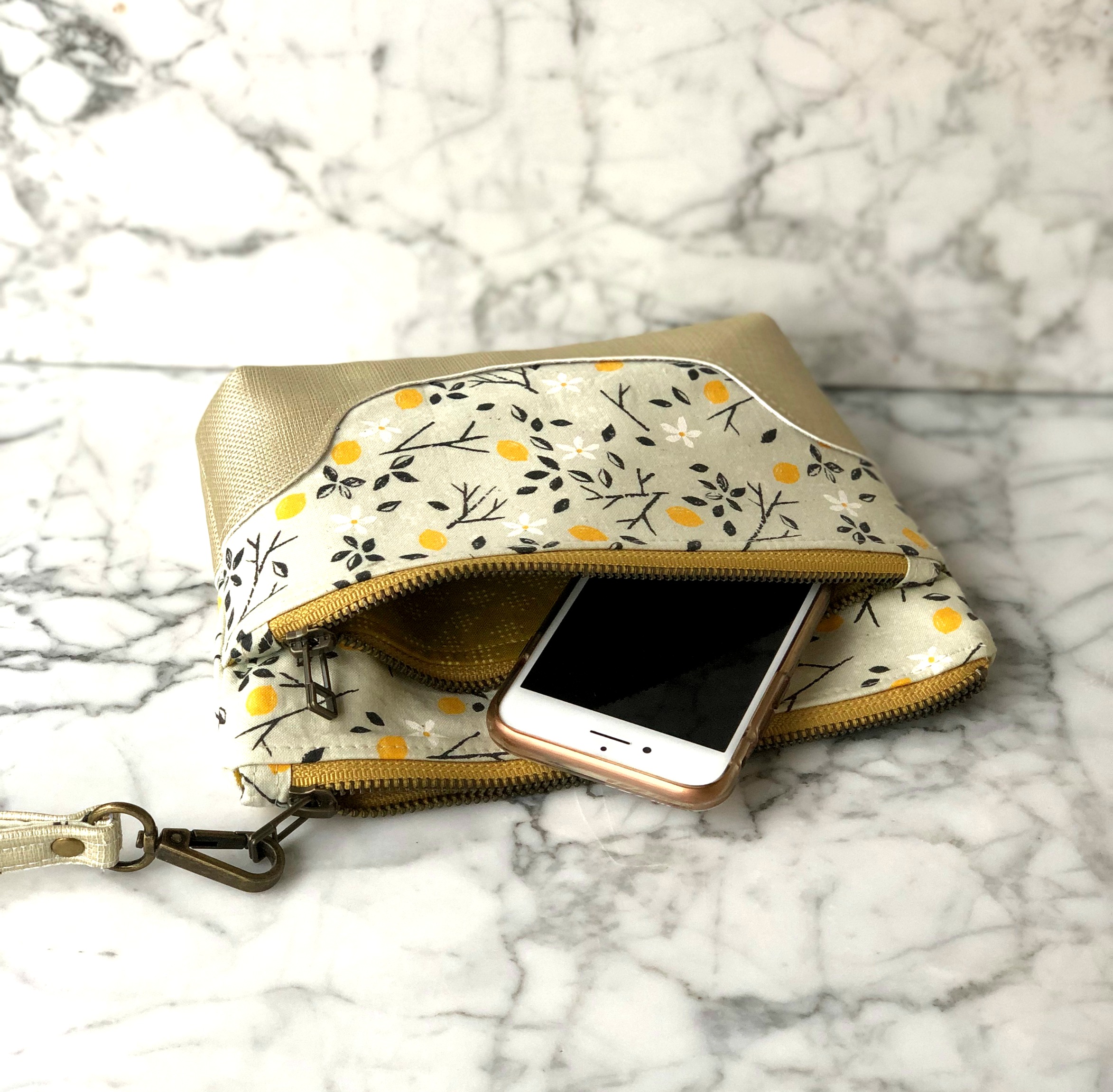 Ludlow Double Zip Wristlet or Belt Bag with video tutorial Hold It