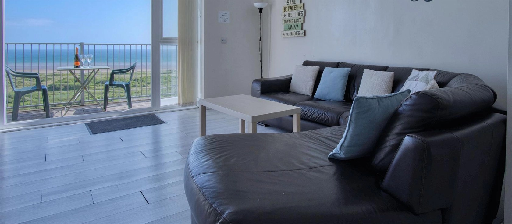 Campbell, Pendine Holiday cottages in Wales